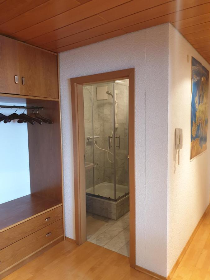 Wohnung Fuer 4 Personen, 2 Schlafzimmer, 2 Parkplaetze, Wlan Constance Extérieur photo