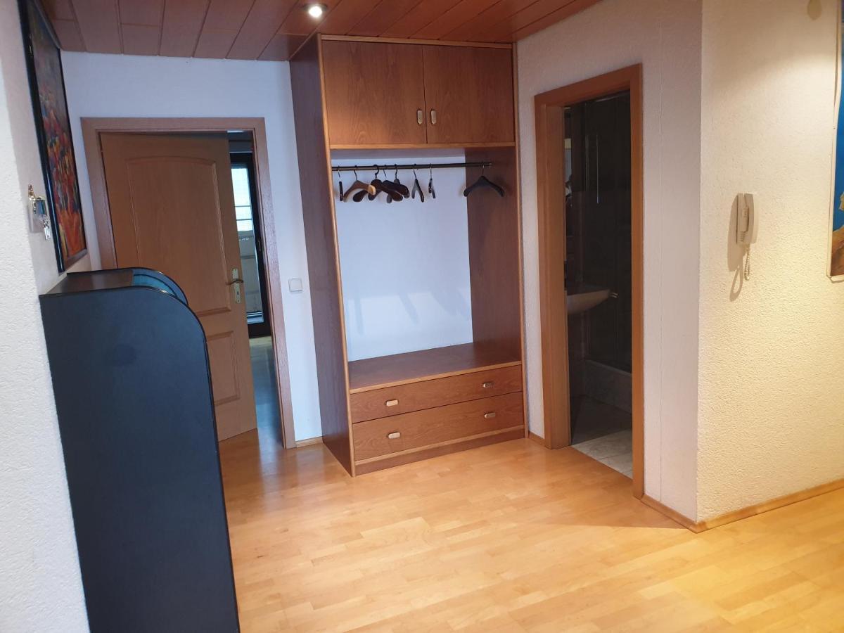 Wohnung Fuer 4 Personen, 2 Schlafzimmer, 2 Parkplaetze, Wlan Constance Extérieur photo