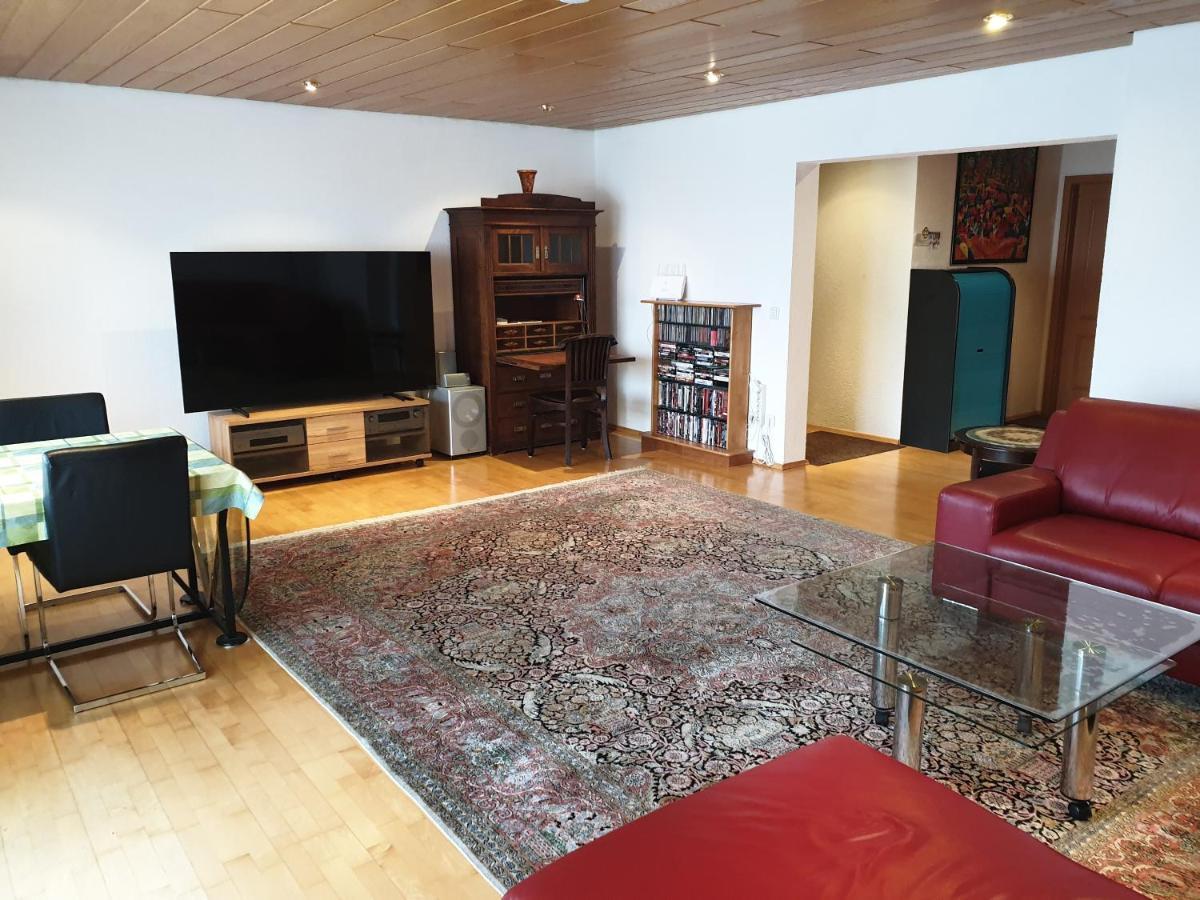 Wohnung Fuer 4 Personen, 2 Schlafzimmer, 2 Parkplaetze, Wlan Constance Extérieur photo