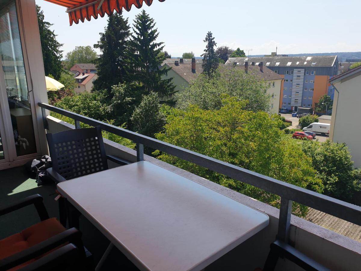 Wohnung Fuer 4 Personen, 2 Schlafzimmer, 2 Parkplaetze, Wlan Constance Extérieur photo
